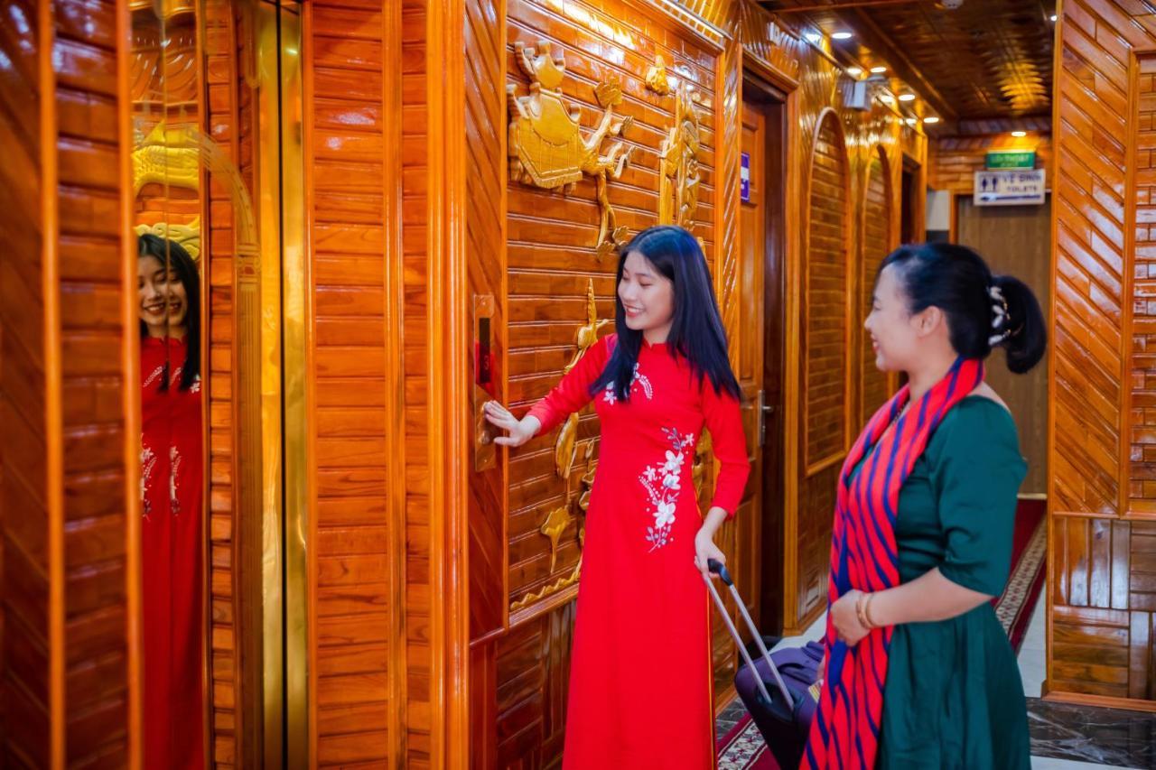 Theking Hotel Huong Gia Exteriér fotografie